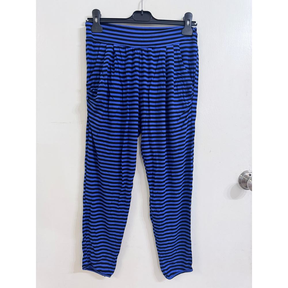 AVA SKY Blue and Black Striped Cropped Pants M (1389)